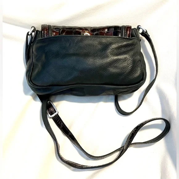 *VINTAGE* Brighton Crossbody Purse/Bag - Patent Leather Croc- Brown/Black - Picture 3 of 15